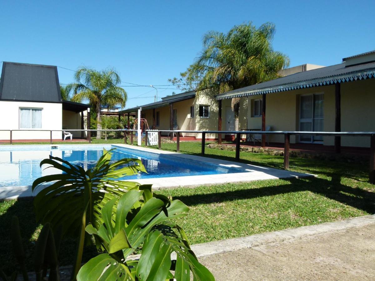 Los Palmares Del Urugua-I Bungalows Colón Eksteriør billede